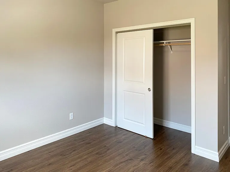 1639 Pine St #D — Photo 14
