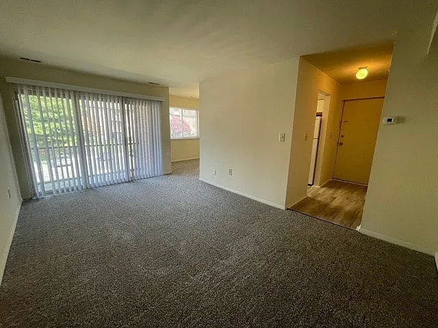 Autumn Ridge Apartments — Photo 92