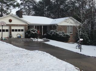 1205 Winward Ln, Vestavia Hills, AL 35216