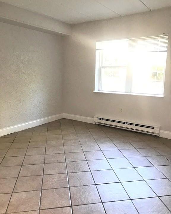 2nd image of 438 Broadway APT 2