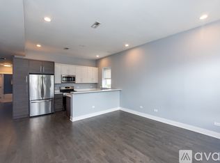 2026 W Coulter St #1W, Chicago, IL