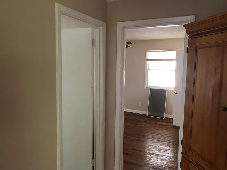 10211 Stephens Pond Dr — Photo 6