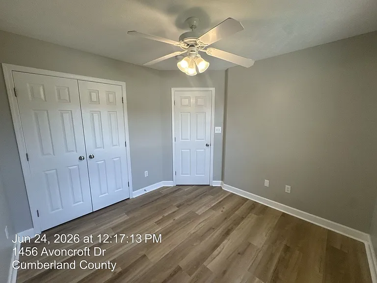 1456 Avoncroft Dr — Photo 20