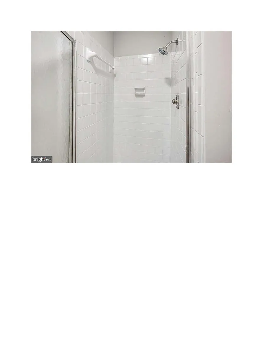 5059 Macnamara Dr photo 1