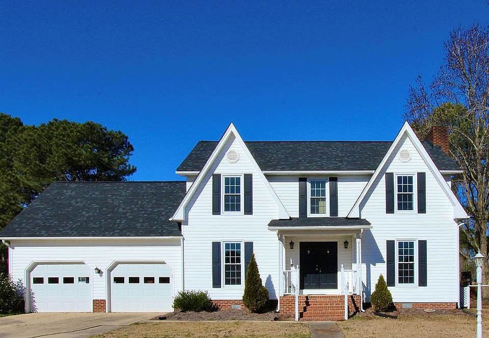 1st image of 402 Plantation Pl