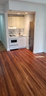 Sold by FirstService Realty (legacy) | media 15