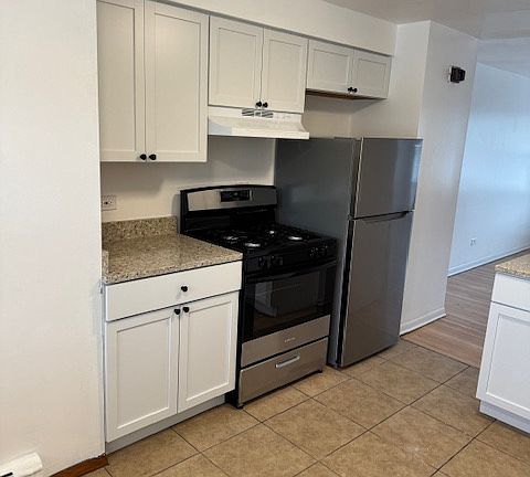 2nd image of 13024 Honore St #2W