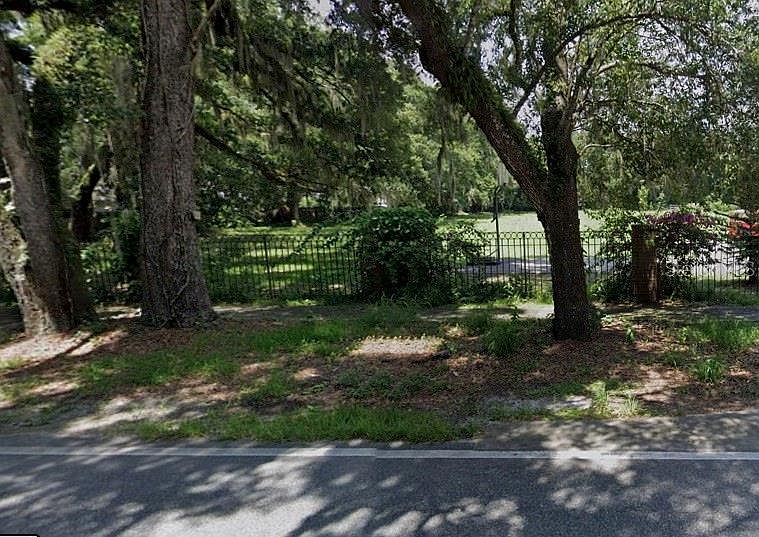 1st image of 3318 Mellonville Ave