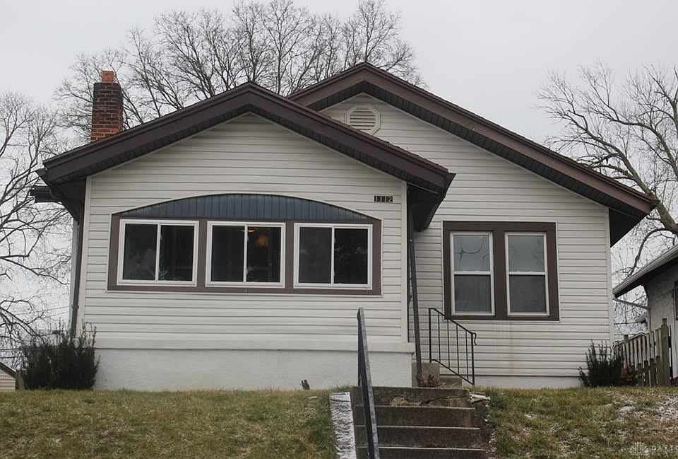 1st image of 1112 Holly Ave