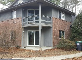 30 Evergreen Ln #30C, Albany, NY 12203