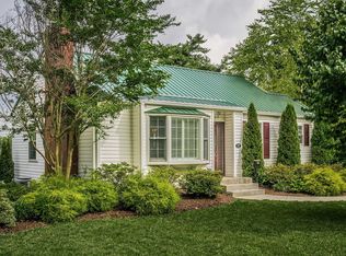 7307 Wesboro Rd, Louisville, KY 40222