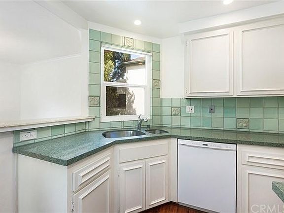 5th image of 8720 Villa La Jolla Dr Unit 120