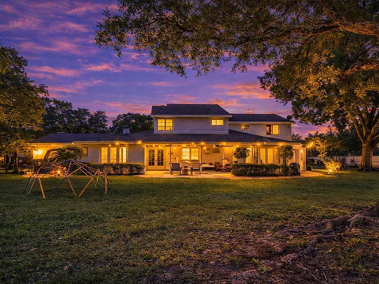 12213 Melissa Way — Photo 50
