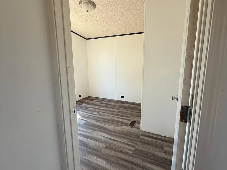 21508 Campbellton Rd — Photo 13