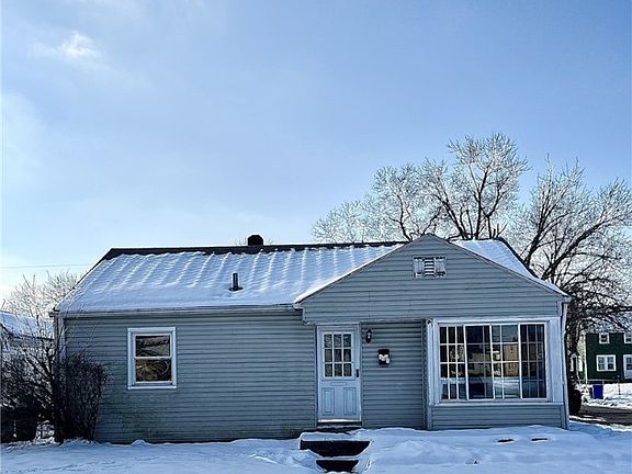2nd image of 1001 Brough Ave