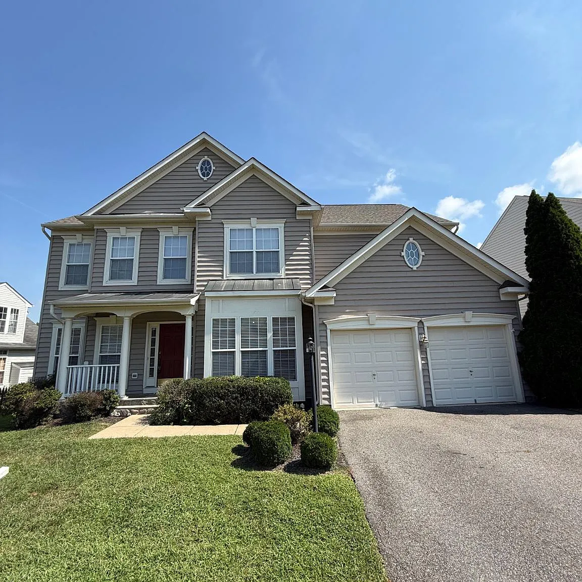 4 bed, 3.5 bath, 2976 sqft, $3,250 — Photo 1