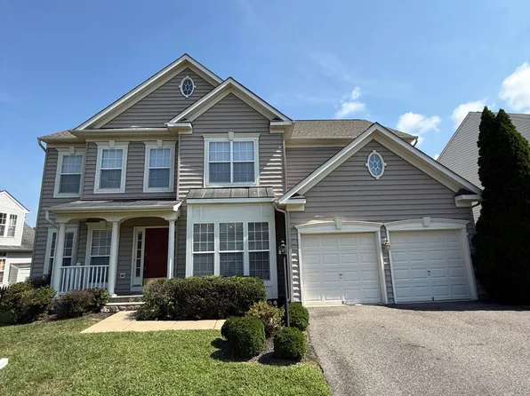 64 Riggs Rd, Fredericksburg, VA 22405
