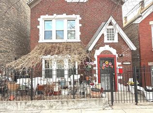 2252 S Sacramento Ave, Chicago, IL 60623