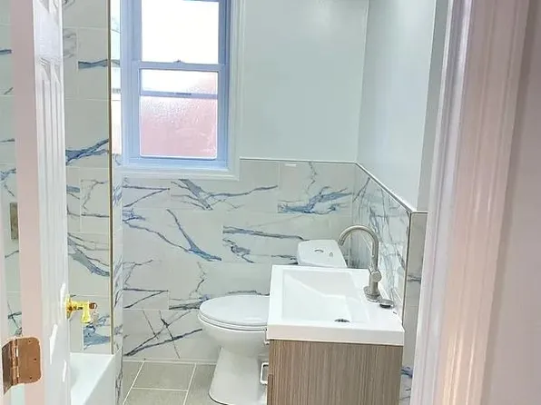 1008 74th Street image 4 of 4