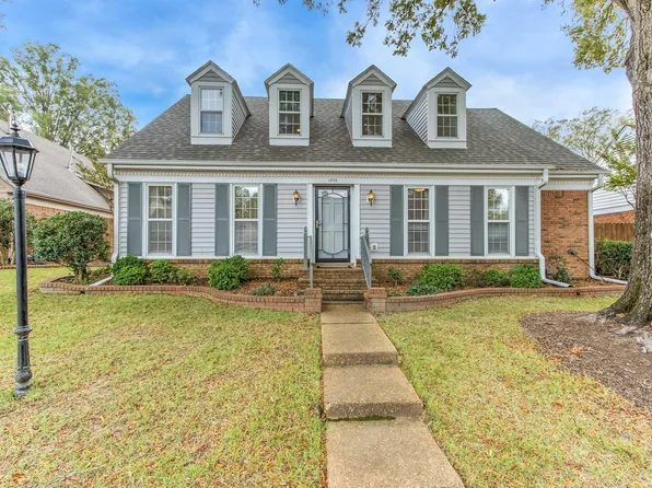 1890 Wicklow Way, Germantown, TN 38139
