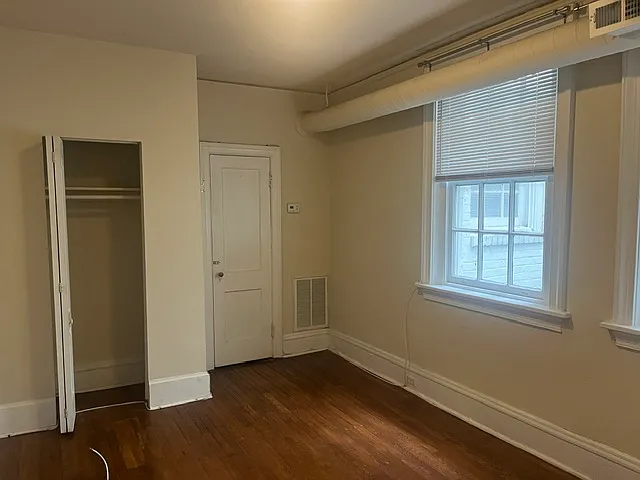 3115 Monument Ave #10 — Photo 8