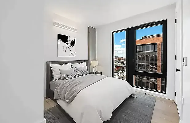 Rented by REAL New York | media 27