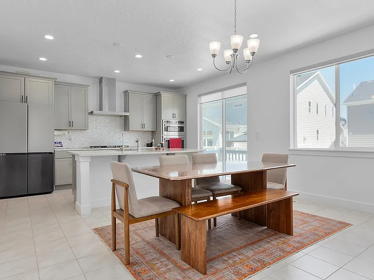 2156 N Wallflower Dr — Photo 11