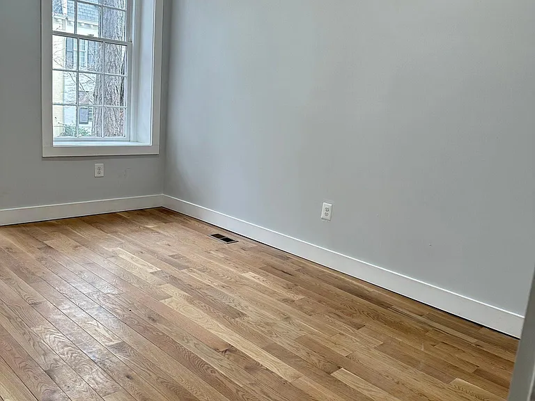 3036 Cambridge Pl NW — Photo 10