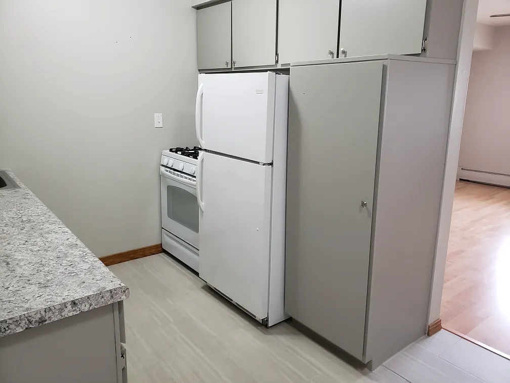 East Town Apartments — Photo 4