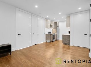 555 Grand St APT 5A, Brooklyn, NY 11211