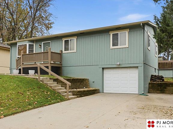 2nd image of 10605 Izard St