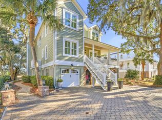 46 High Hammock Way, Pawleys Island, SC 29585