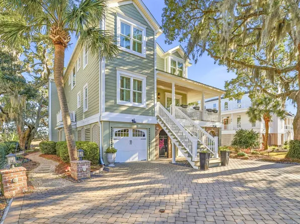 46 High Hammock Way, Pawleys Island, SC 29585