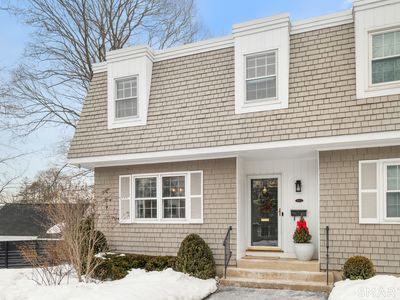 164 Summer Street APT A, New Canaan, CT, 06840