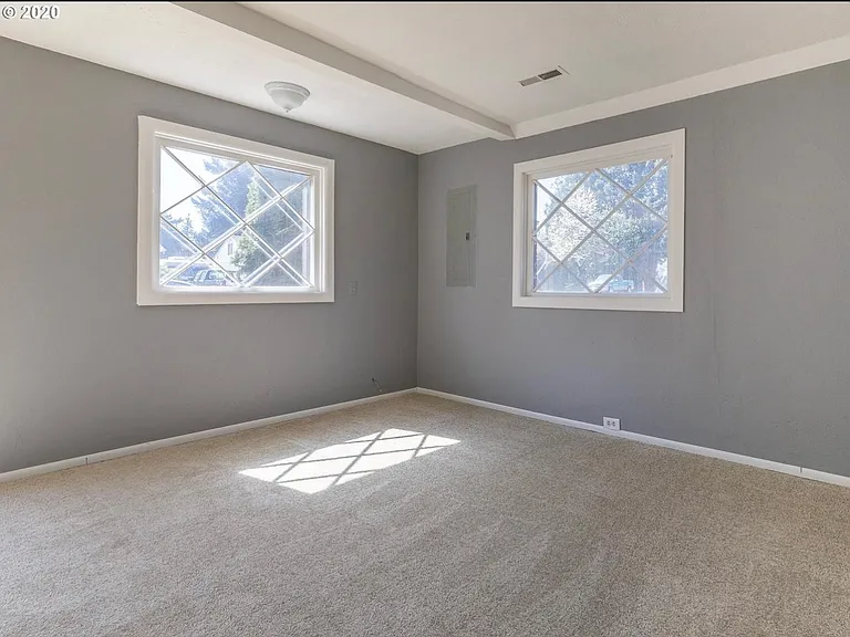 11101 NE Wygant St #A — Photo 7