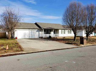 809 Redwood Dr, Paragould, AR 72450