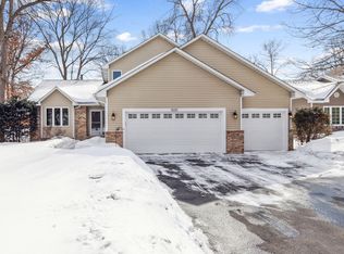 1032 95th Ave NW, Coon Rapids, MN 55433