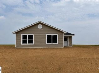 2946 Bowerman Rd, Kingsley, MI 49649