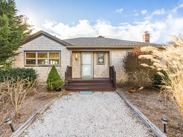 101 Bayberry Avenue, Provincetown, MA 02657