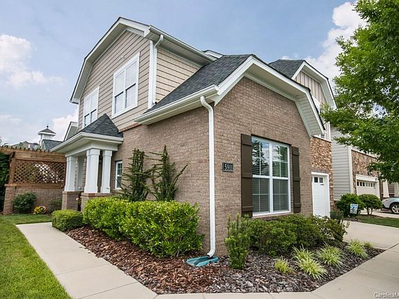 3rd image of 5911 Glenmore Garden Dr #Townhouse 39