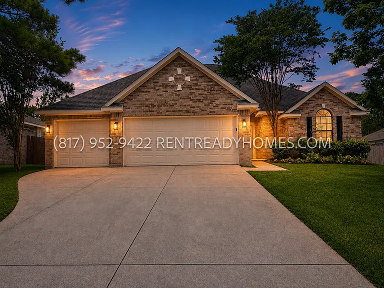 3813 Breckenridge Dr — Photo 1