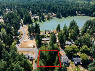 2213 Lake Dr SW, Lakebay, WA