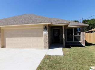 1127 Misty Acres Dr, New Braunfels, TX 78130
