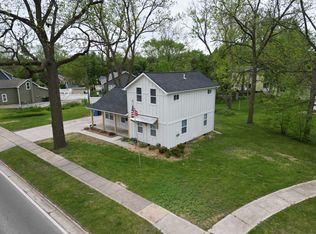 320 Byron Rd, Howell, MI 48843