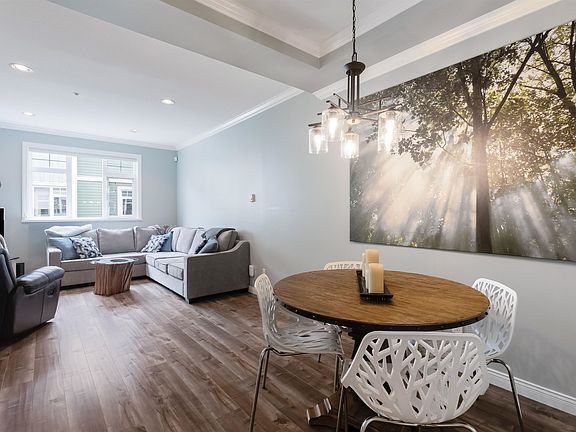 5th image of 2039 Clarke St #8