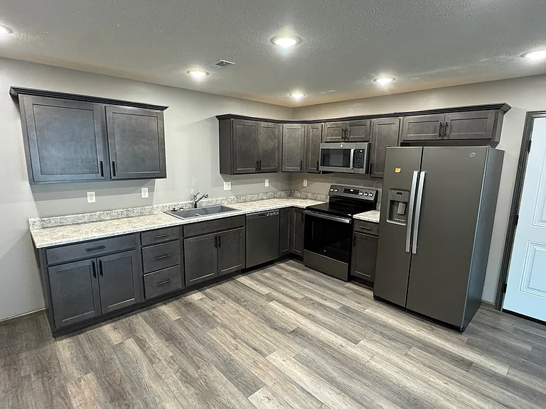 309 Knott Ave #A — Photo 3