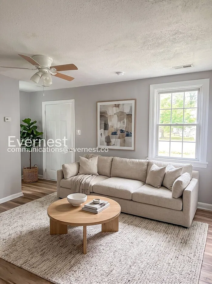 3 bed, 1.5 bath, 1102 sqft, $1,545 — Photo 4