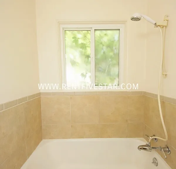 219 N Grant Ave — Photo 12