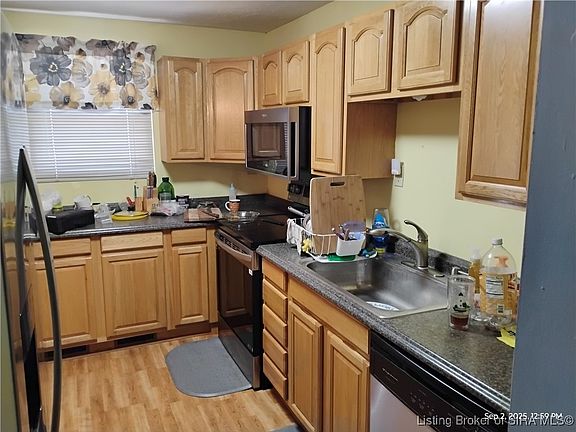 4th image of 1610 Northaven Drive