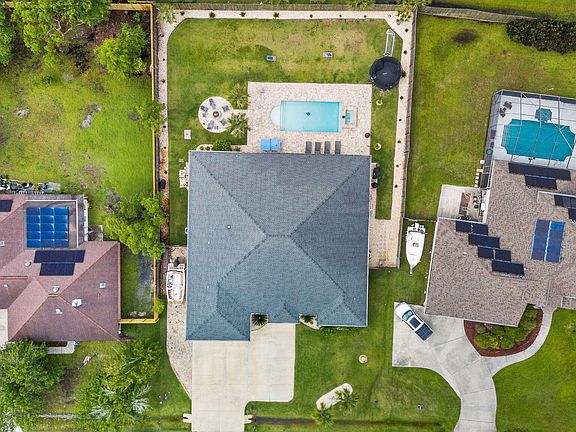 2nd image of 331 Moonlight Bay Dr